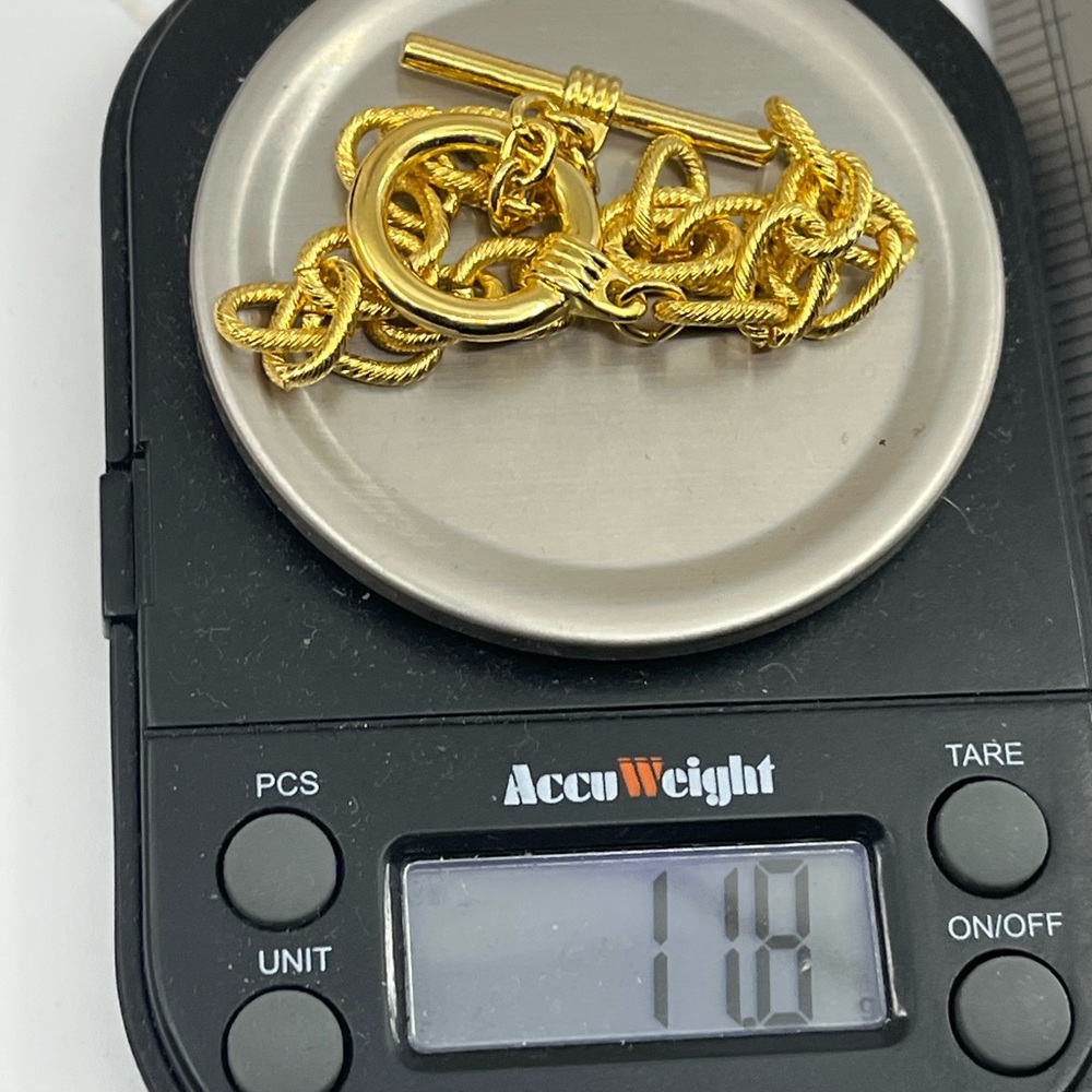 Vintage Chunky Gold Toggle Bracelet – Bold 80s/90s Statement Piece - Picture 13 of 13